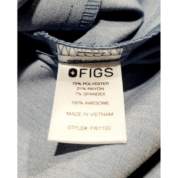 NWT FIGS Womens Casma Three Pocket Scrub Top Light Blue Size XL - Picture 9 of 10